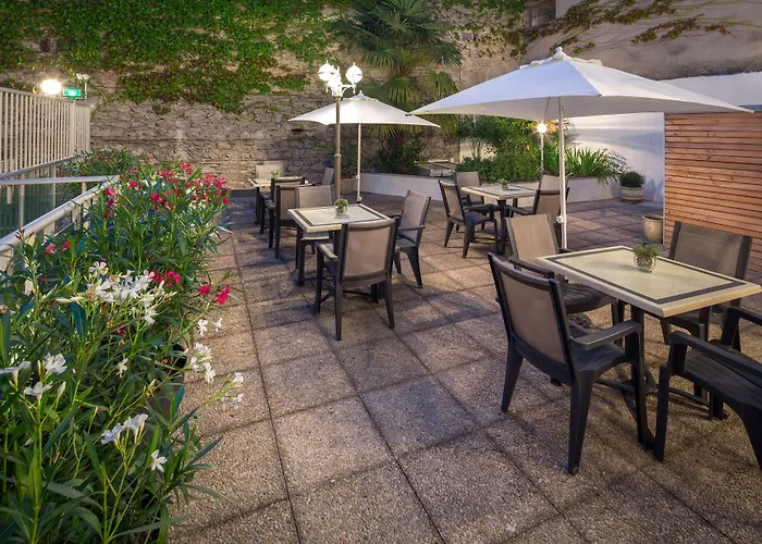 Hotell Le Rive Droite & Lourdes