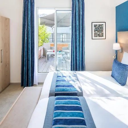 Le Rive Droite & Hotel Lourdes
