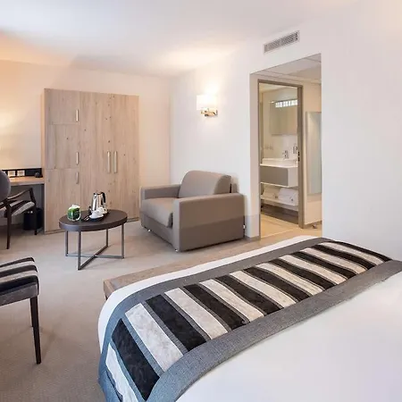 Le Rive Droite & Hotel 4*