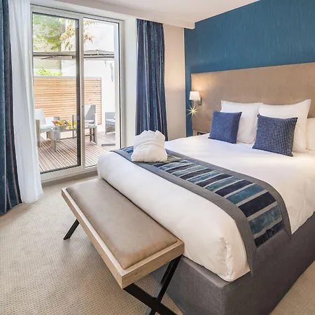 Hotel Le Rive Droite & Lourdes