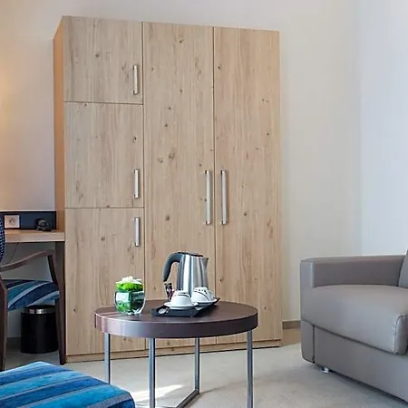 Отель Best Western Plus Le Rive Droite & Spa 4*