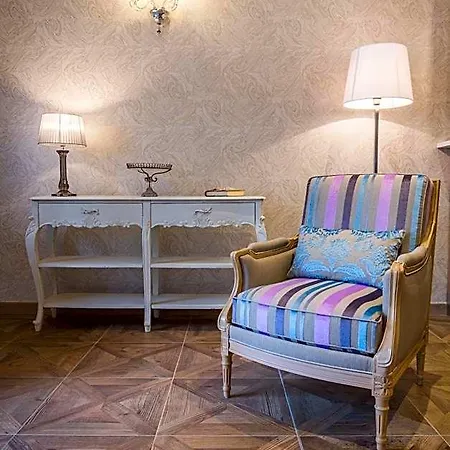 Hotel Le Rive Droite & 4*
