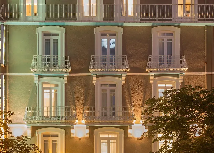 Le Rive Droite & Lourdes