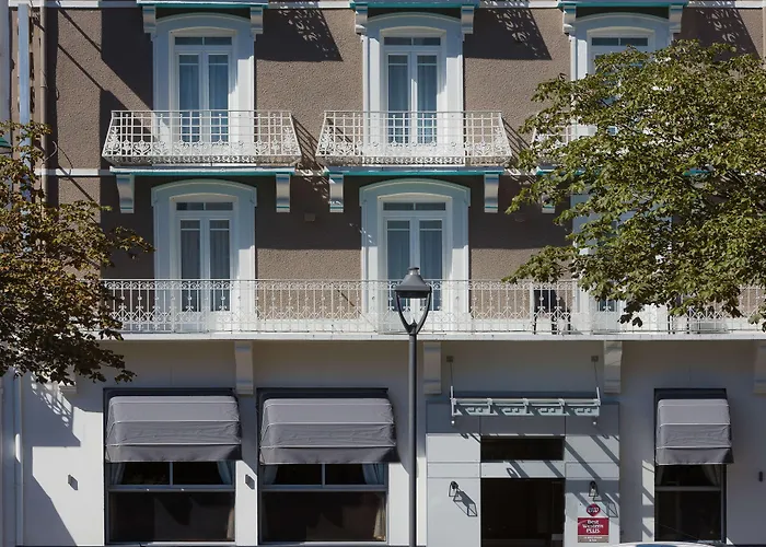 Le Rive Droite & ホテル 4*