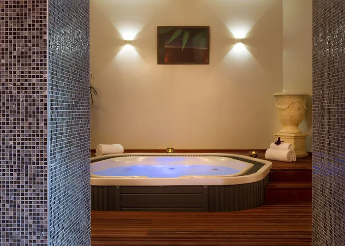 Le Rive Droite & ルルド