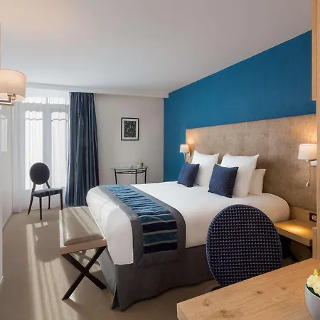 Le Rive Droite & 4*